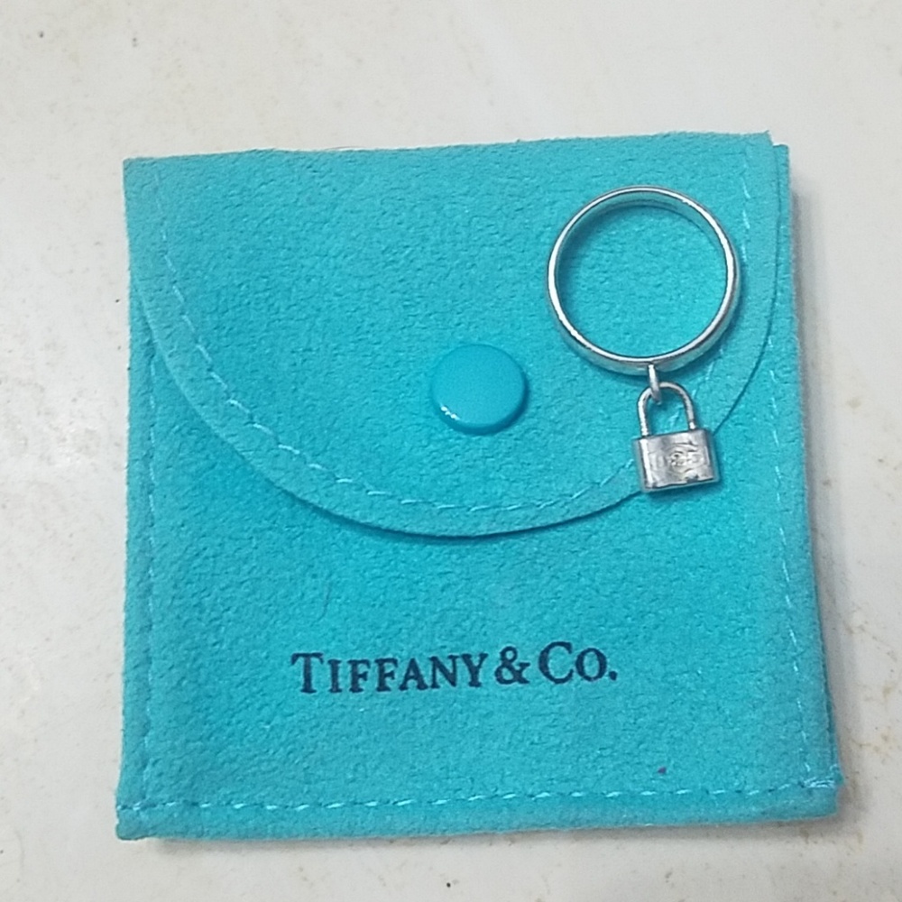 Tiffany & Co sterling silver padlock ring